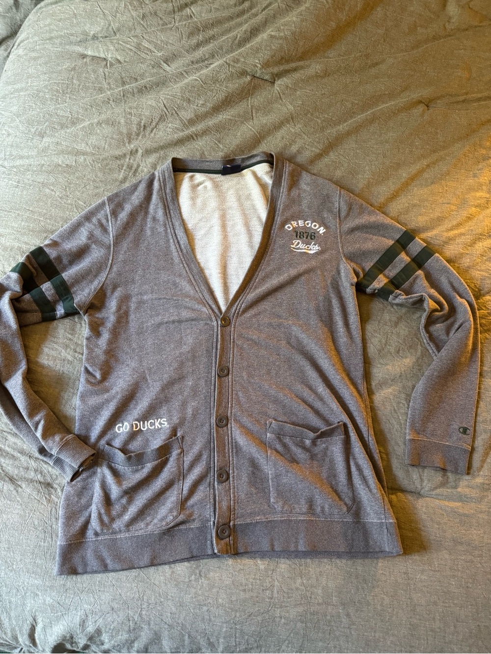 Oregon Ducks Gray Cardigan Sweater XL by Champion